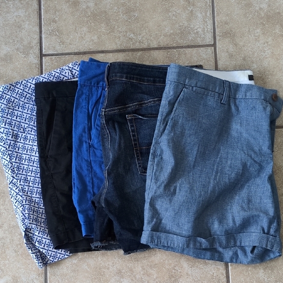 Pants - Stylish‎ Women's Shorts Collection